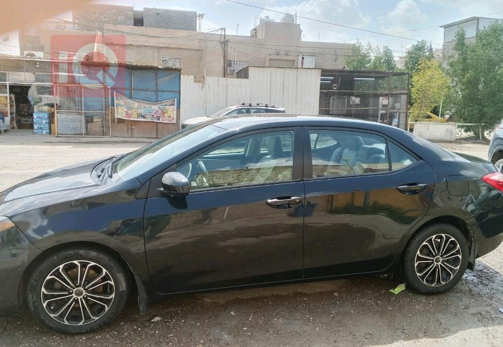 تويوتا كورولا